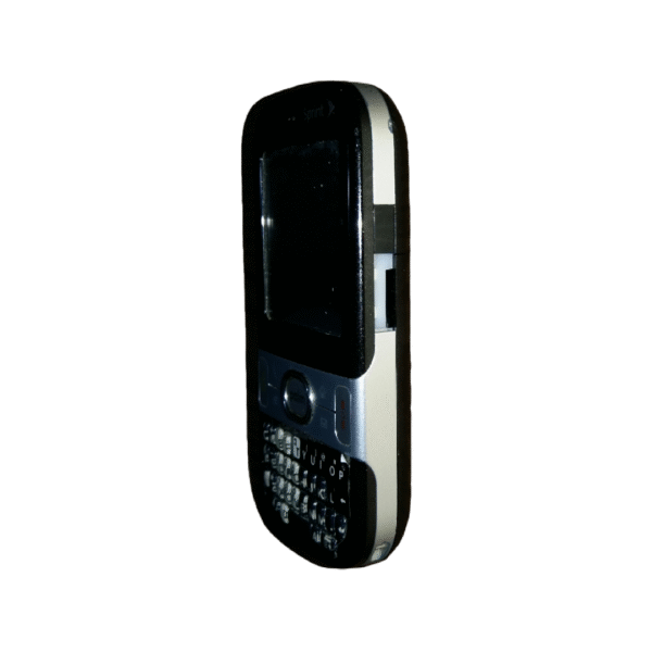 نمای جانبی گوشی Palm Centro نشان دهنده کیبورد QWERTY