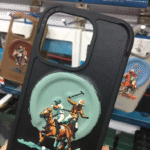 نمای نزدیک از کیفیت چرم و دوخت ظریف کاور سانتا باربارا سری آبری