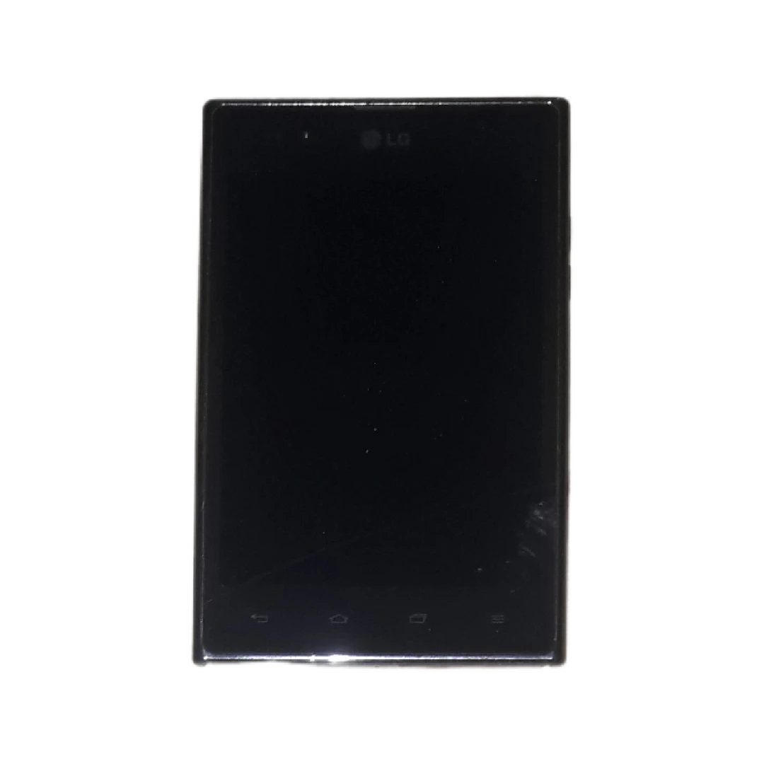 701 01 تصویر frontal از LG Optimus Vu با نمایش طراحی منحصر به فرد