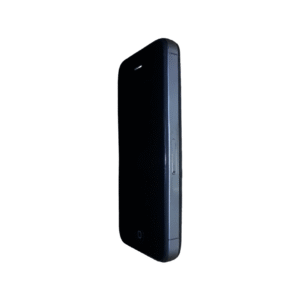 تصویر از Apple iPhone 4S در کنار Apple iPhone 4 برای مقایسه