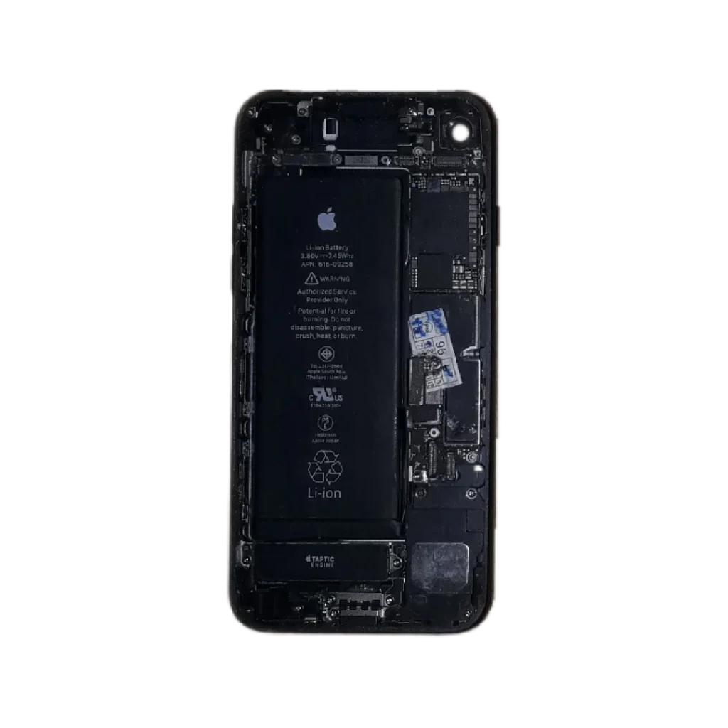 گوشی اپل آیفون 7 از نمای جلو