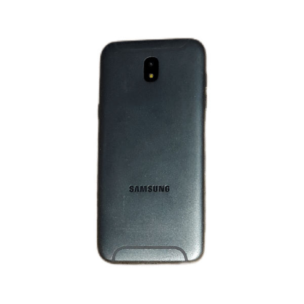تصویر گوشی موبایل سامسونگ Galaxy J5 2017 مدل Samsung SM-J530F/DS با طراحی زیبا و صفحه نمایش بزرگ