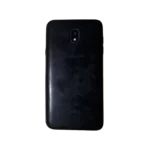 طراحی ارگونومیک پشت Samsung Galaxy J4