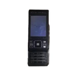 گوشی سونی اریکسون C905 از نمای جلو