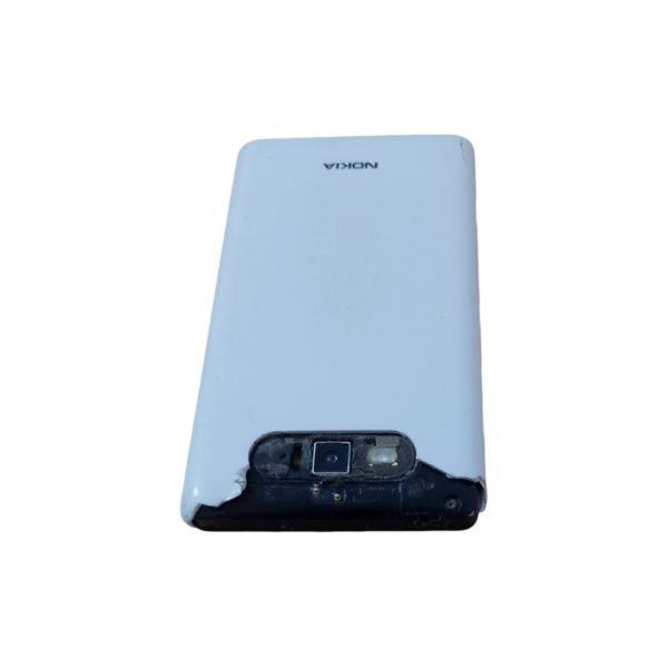 گوشی موبایل نوکیا مدل Lumia 820.1