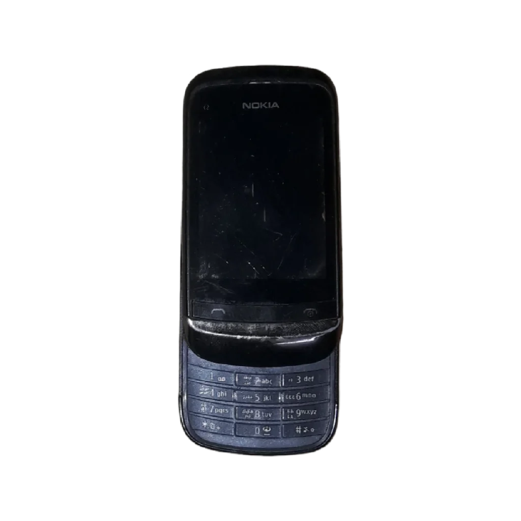 تصویر frontal از Nokia C2-03 در حالت باز