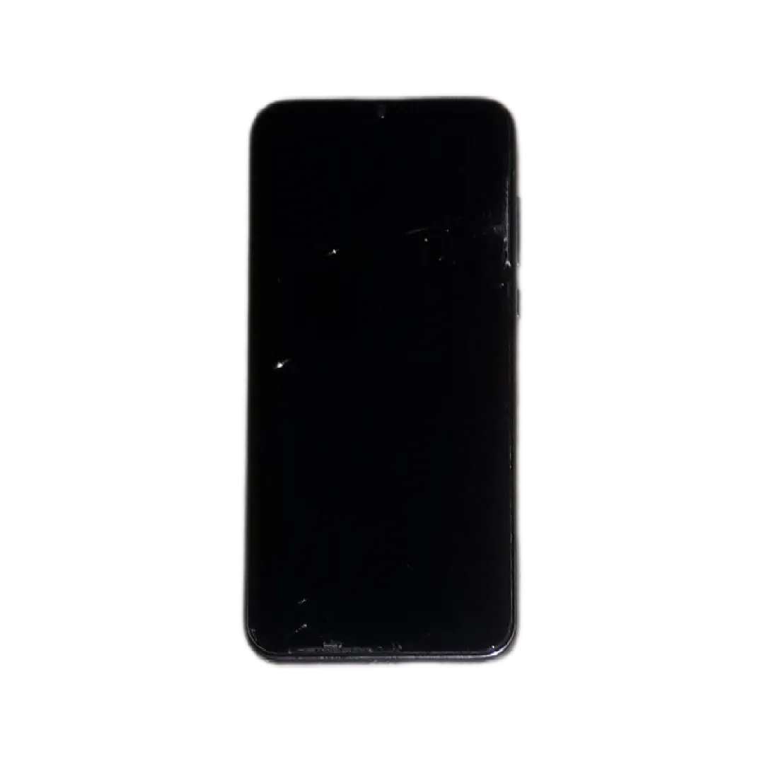 33 06 هواوی Y8p