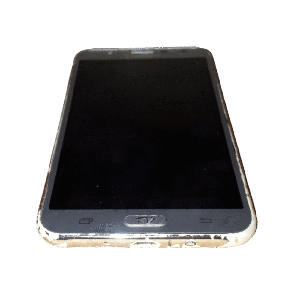 تصویر گوشی موبایل سامسونگ Galaxy J7 Core مدل Samsung SM-J701F با طراحی زیبا و صفحه نمایش بزرگ